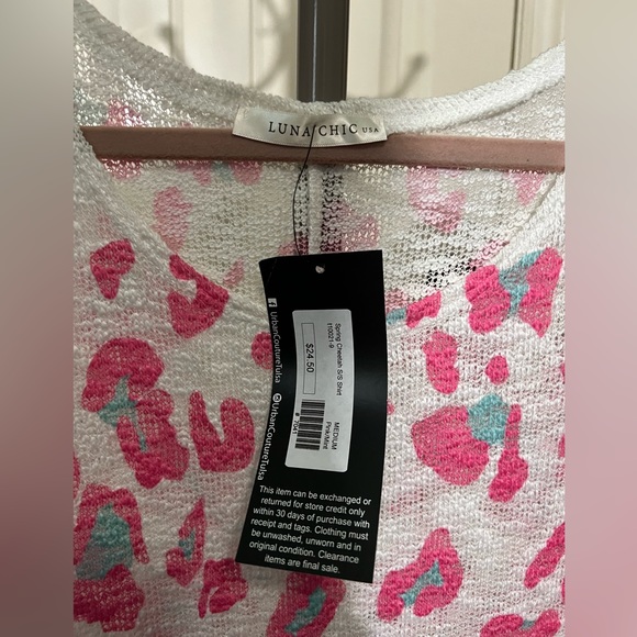 NWT Luna Chic Spring Cheetah Top M - Picture 2 of 3